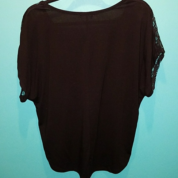 Skull sheer front top - Picture 3 of 3